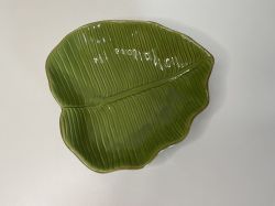 Prato Banana Leaf em Ceramica Ref. 4495